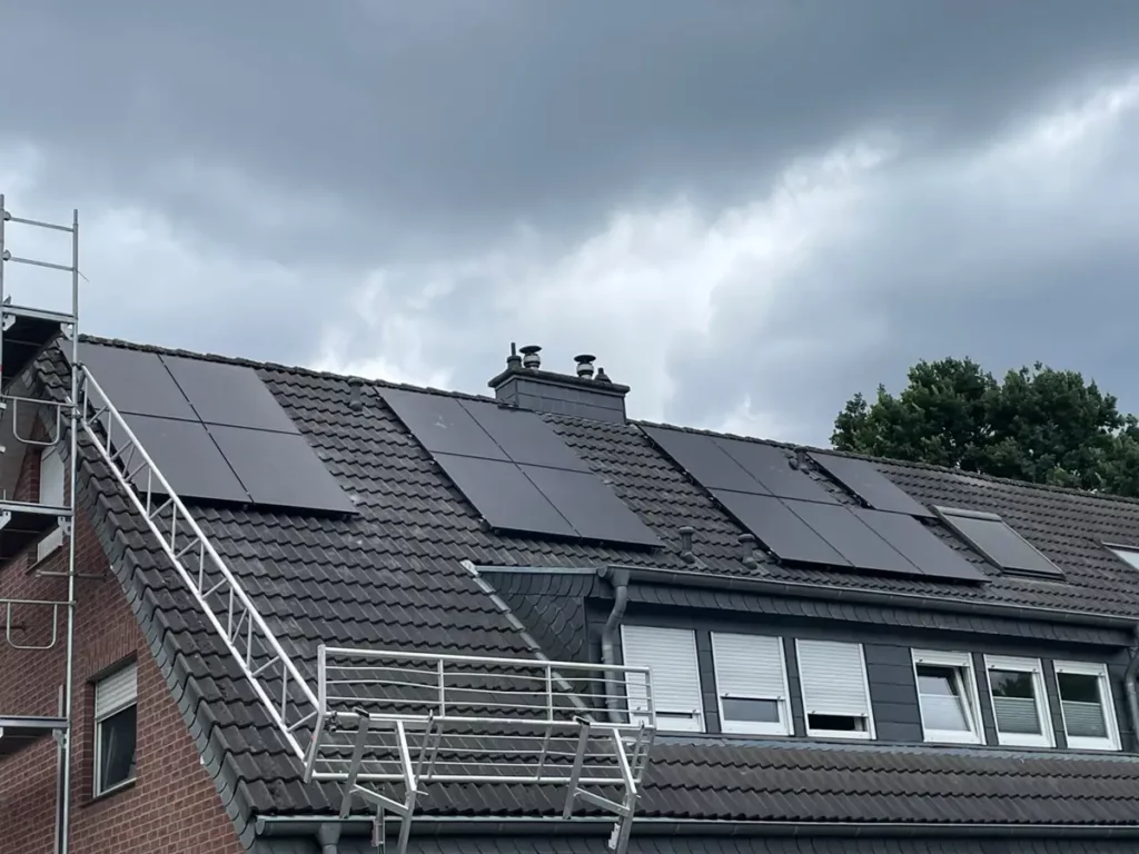 Photovoltaikanlage auf einem Wohnhaus in Marl als Referenzprojekt von Mauro Solar